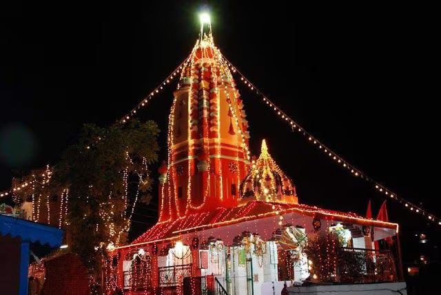 Maa Shoolini Temple